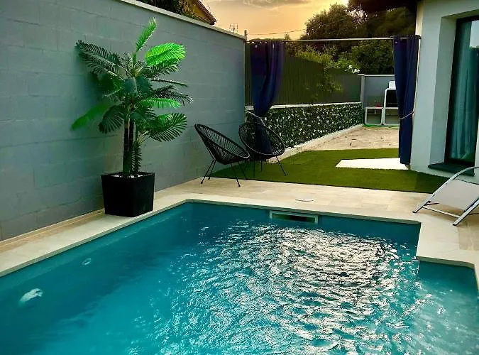 아파트 La Flor De La Jara 칸델레다