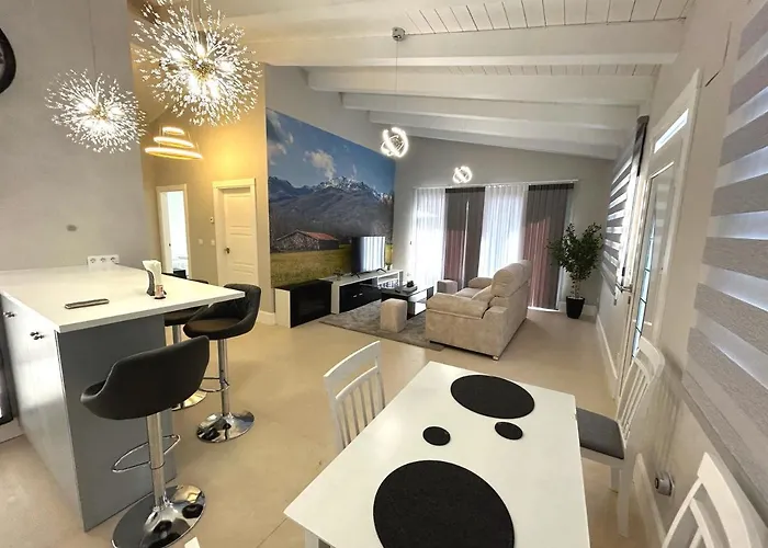 La Flor De La Jara 아파트 *